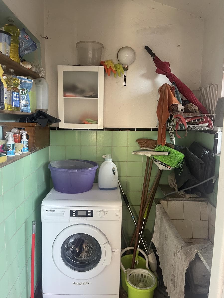 3-Bedroom House with a Pool in Victoria