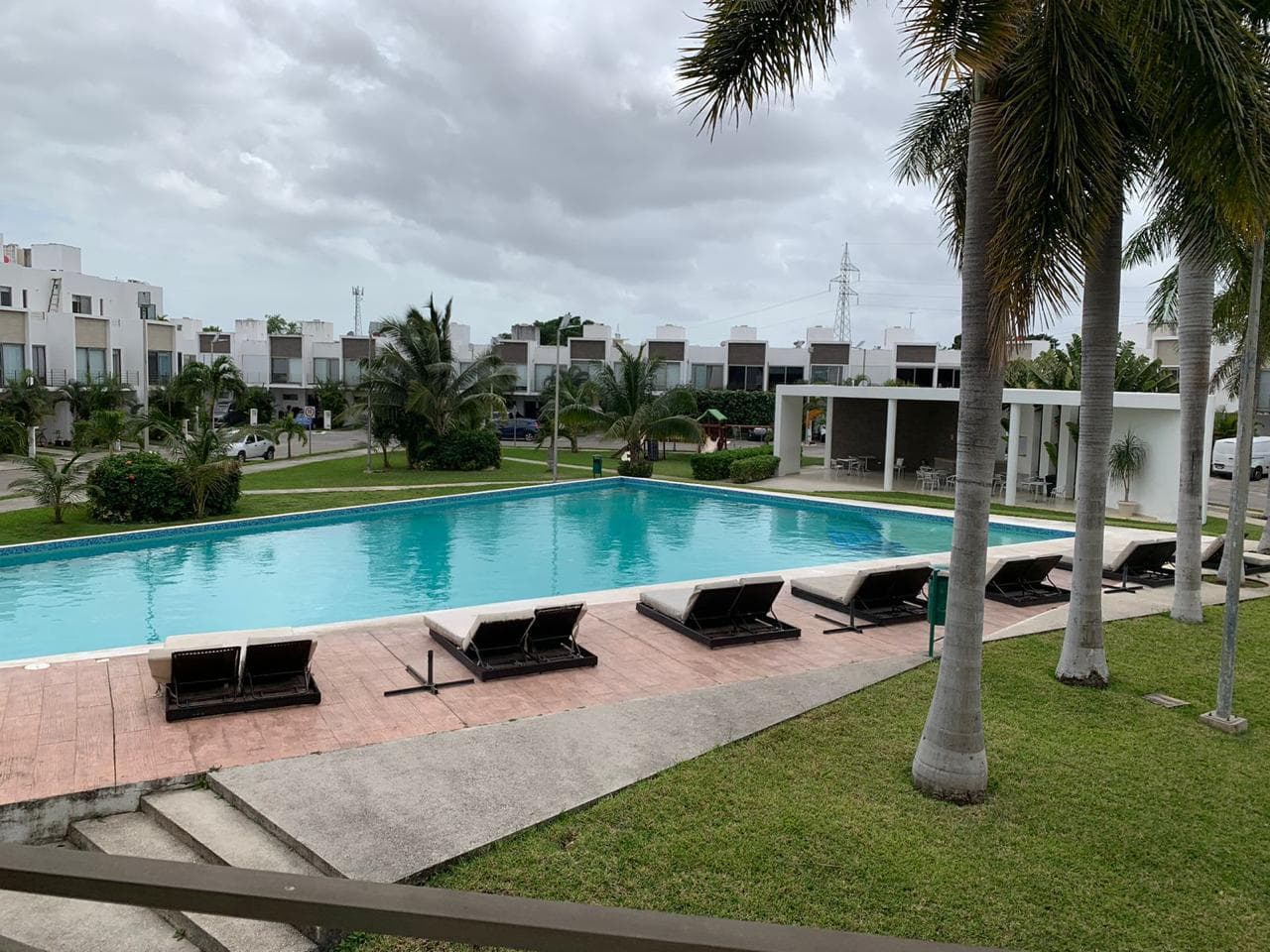 2-Bedroom Apartment for Rent, FURNISHED, Av. Chacmool, South Cancún.