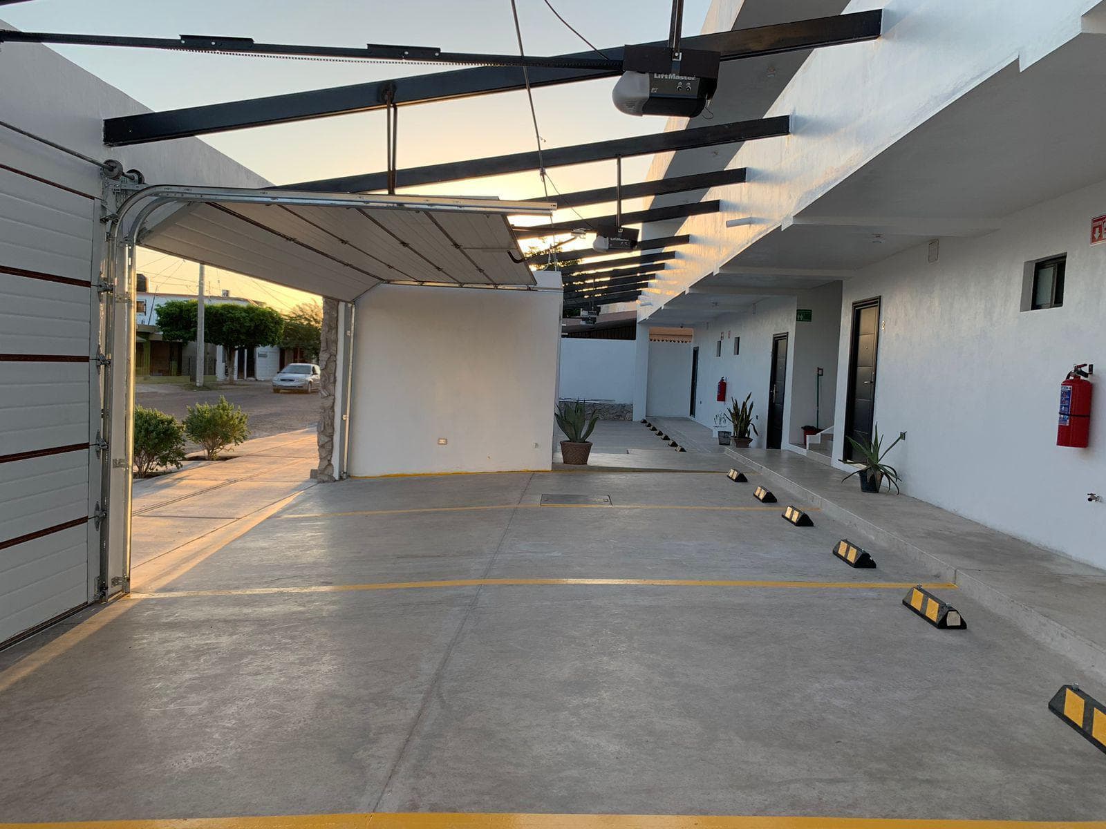 Executive Apartments for Rent in the San Benito Neighborhood
