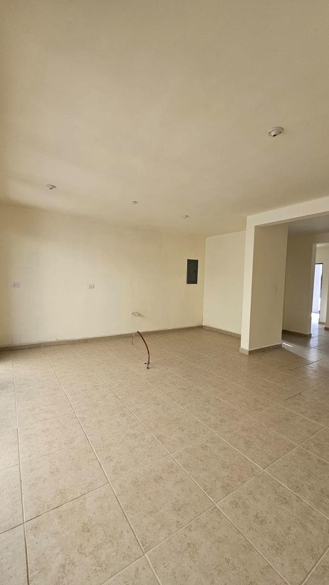 A great opportunity: a corner home in the secluded Modelo Turquesa neighborhood