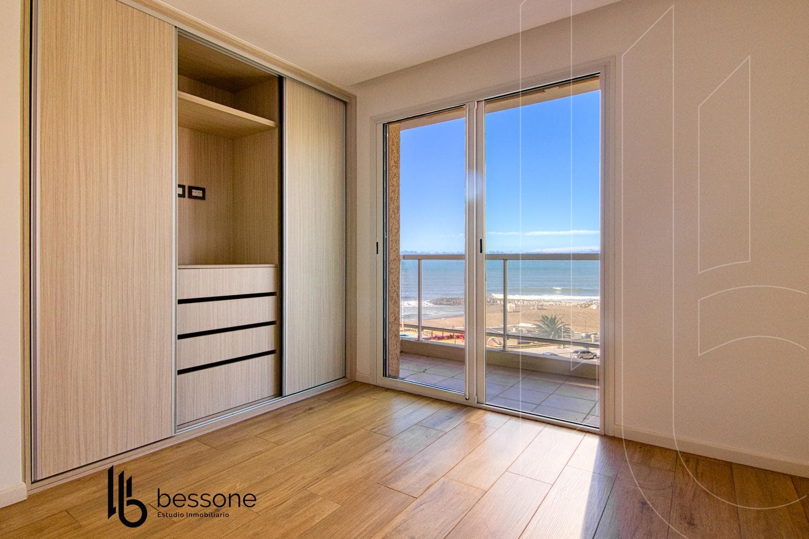Brand-New 3-Room Apartment - La Perla
