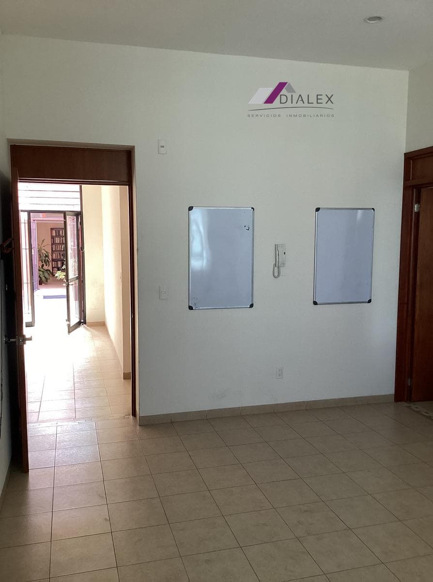 Office for SALE in COL. DOCTORES, Cuauhtémoc Borough, Mexico City. 165 m²