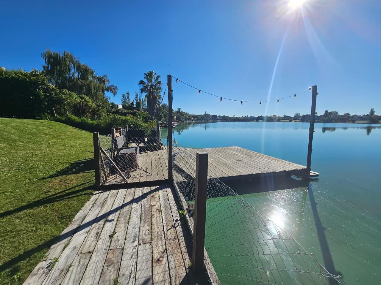 House for sale and/or annual rental, fully furnished. Santa Bárbara to the lagoon, heated pool