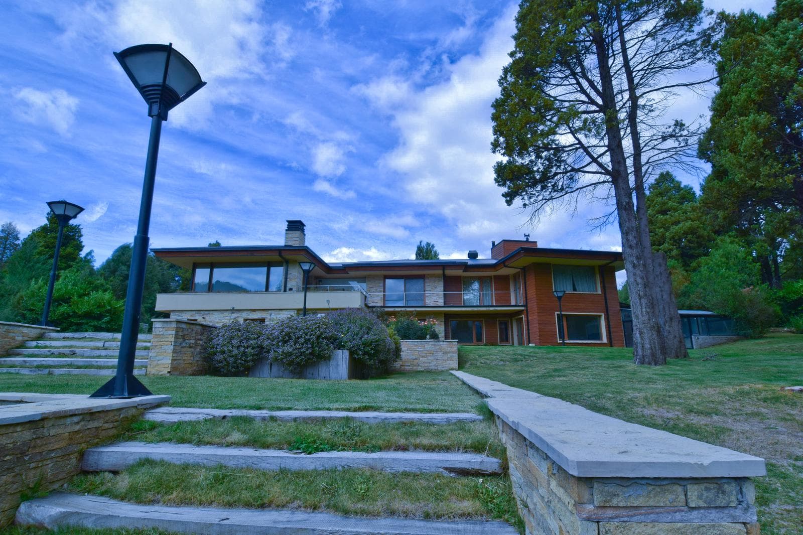Beautiful house for sale in Arelauquen