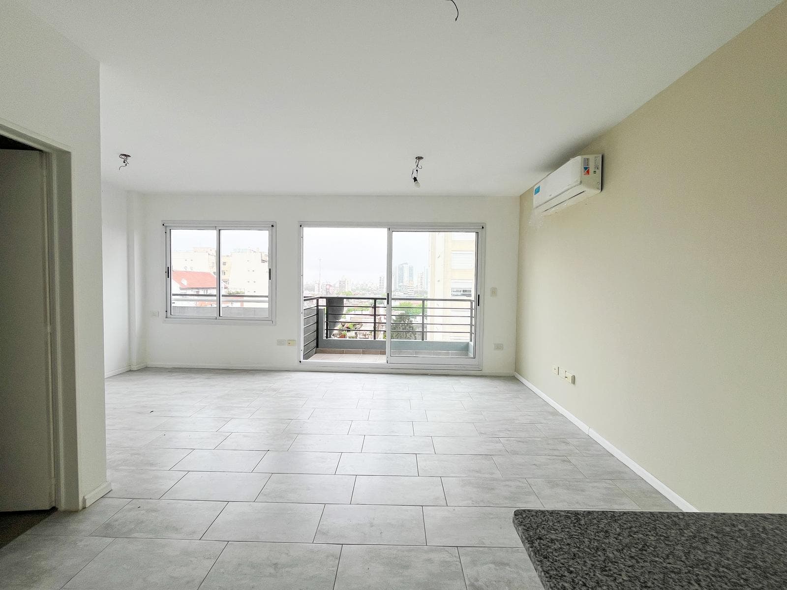 One-room apartment with its own terrace in San Cristobal