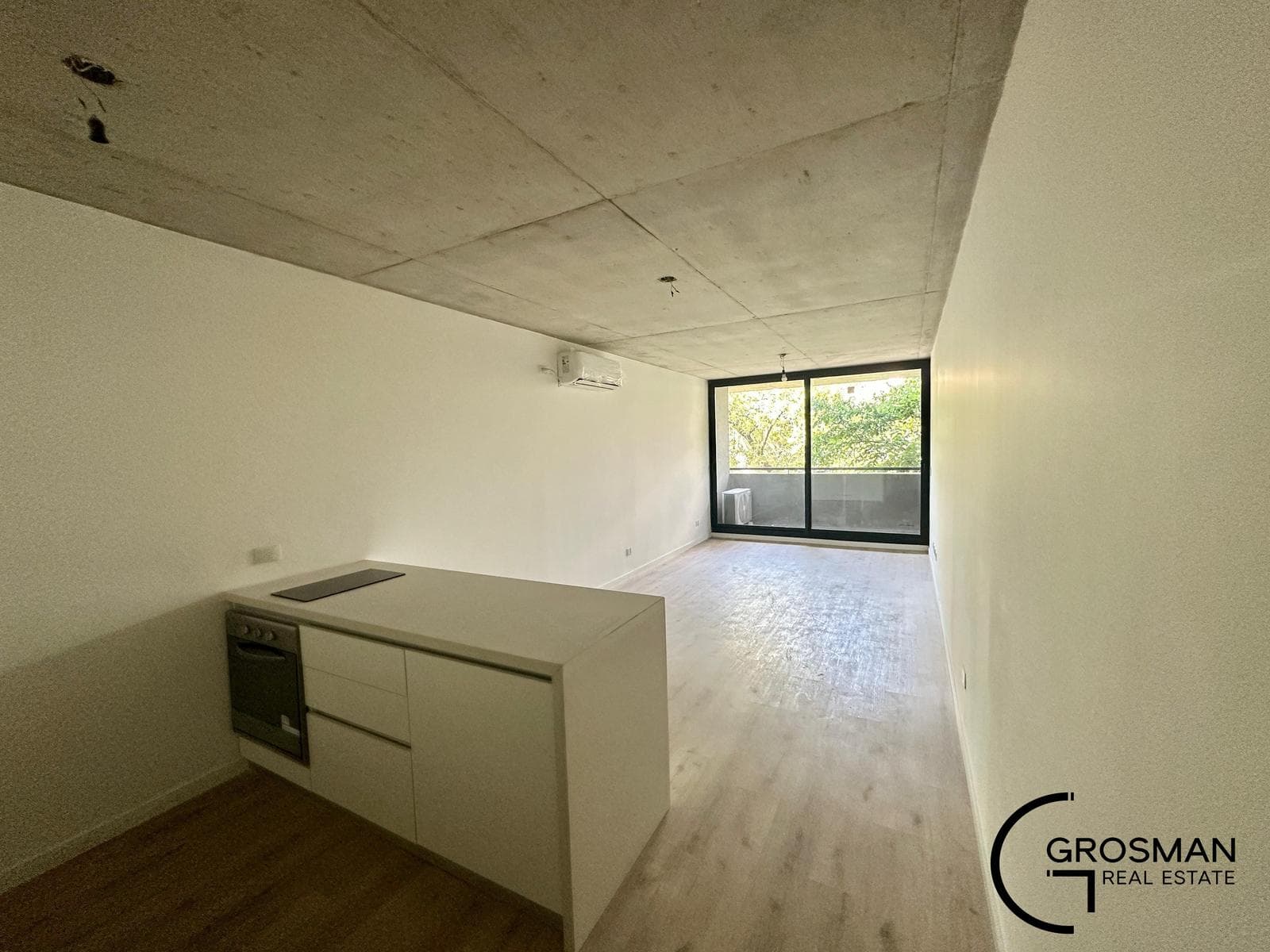 Apartment - Studio - WH Coghlan - Available Now