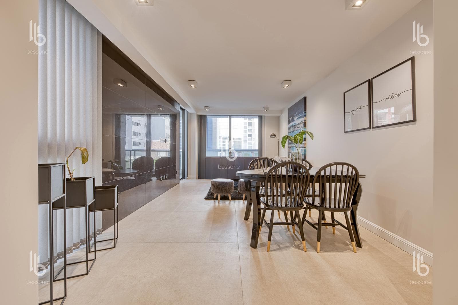 Apartment - La Perla Sur