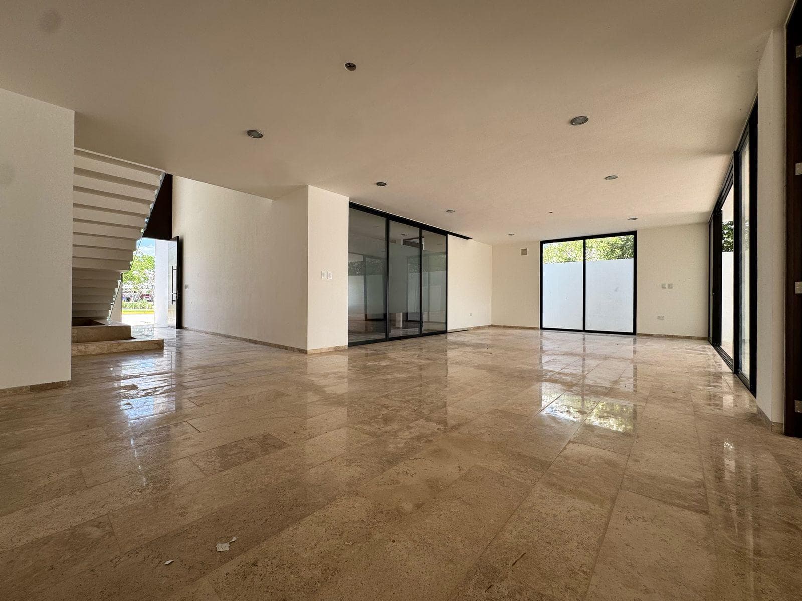 House for sale in Mérida on NORTEMERIDA Private Road