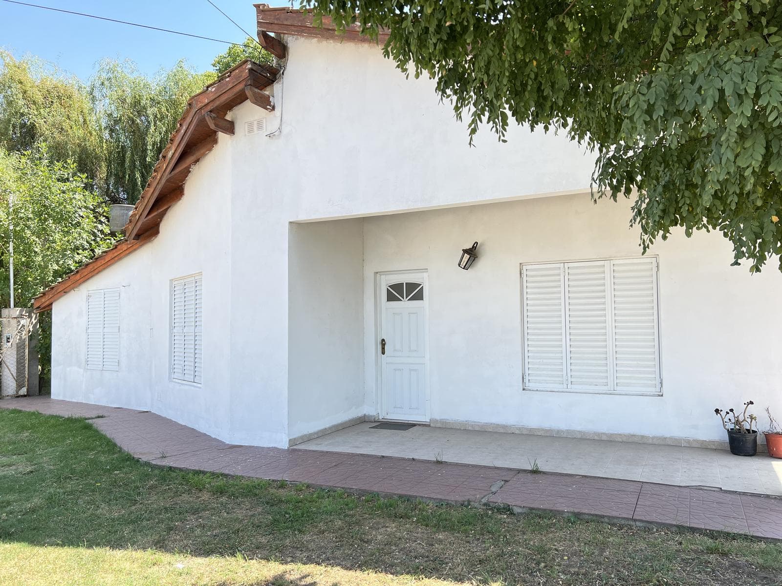 House in Roque Perez