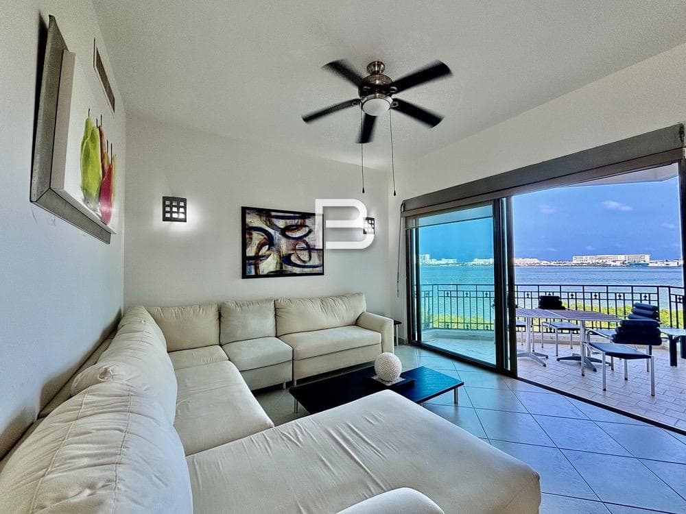 Isla Dorada Apartment for Sale