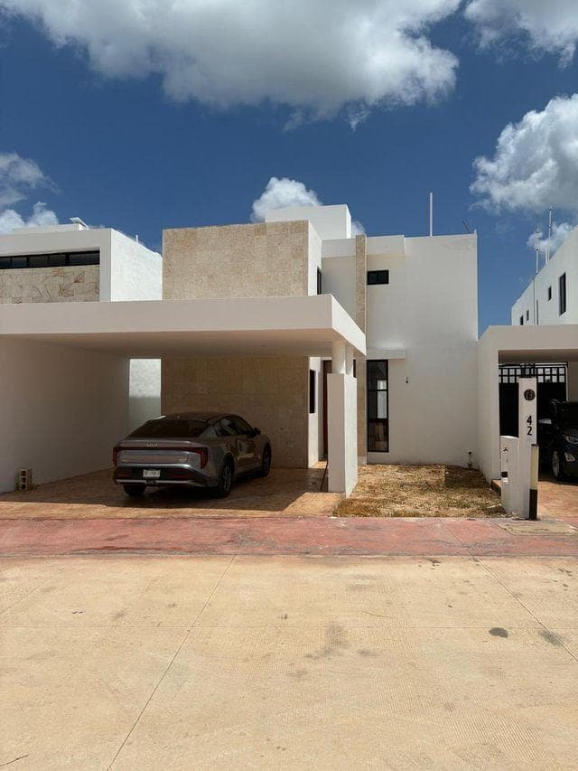 3-Bedroom House in Privada Residencial Cholul