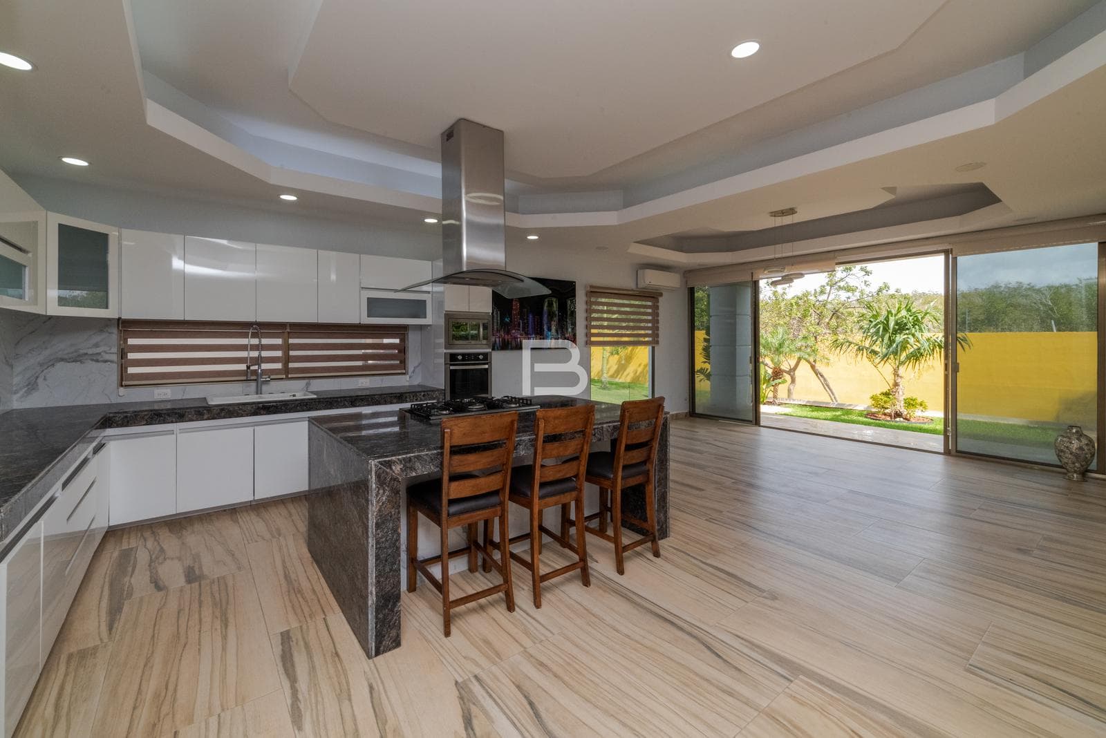 House for Sale in Lagos Del Sol