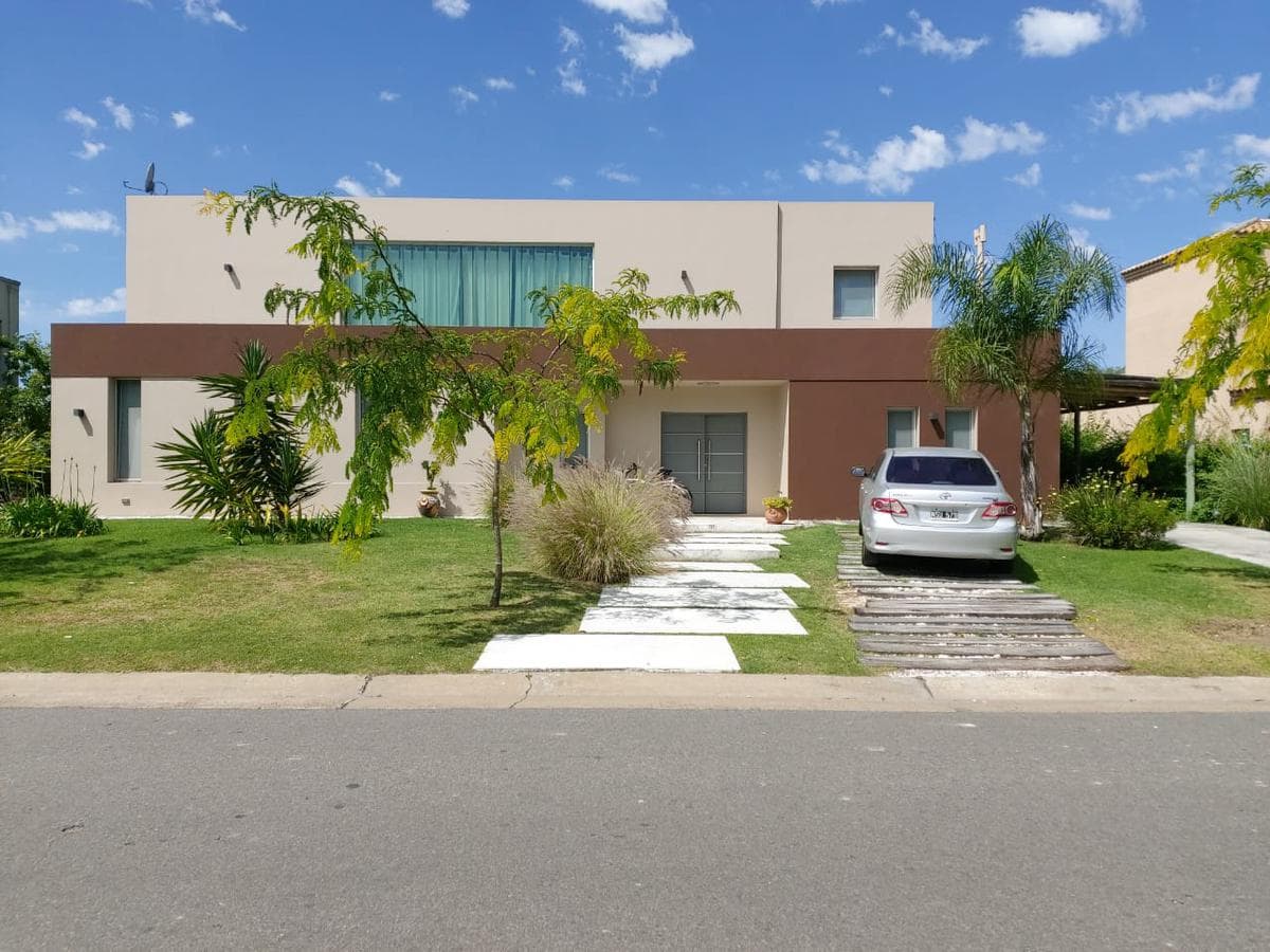 House for Sale on the Water in the El Encuentro Gated Community