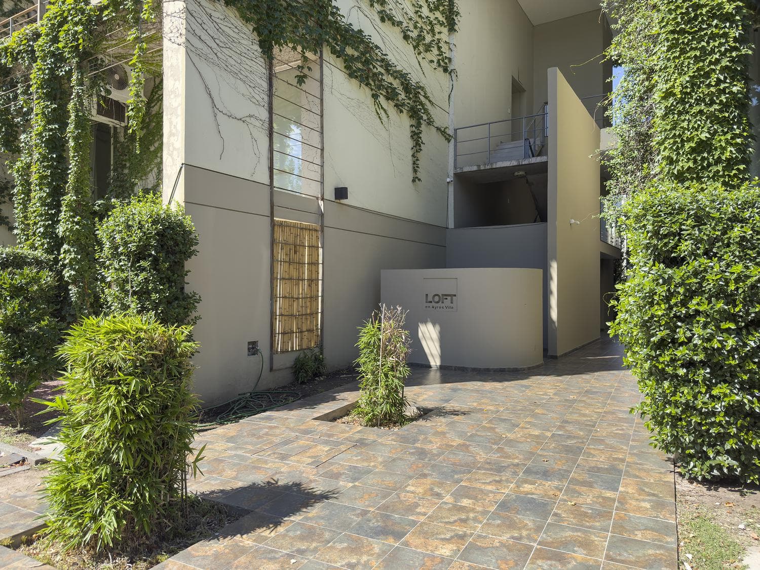 Departamento en venta en Ayres Loft de dos dormitorios formales, vestidor y dos baños completos