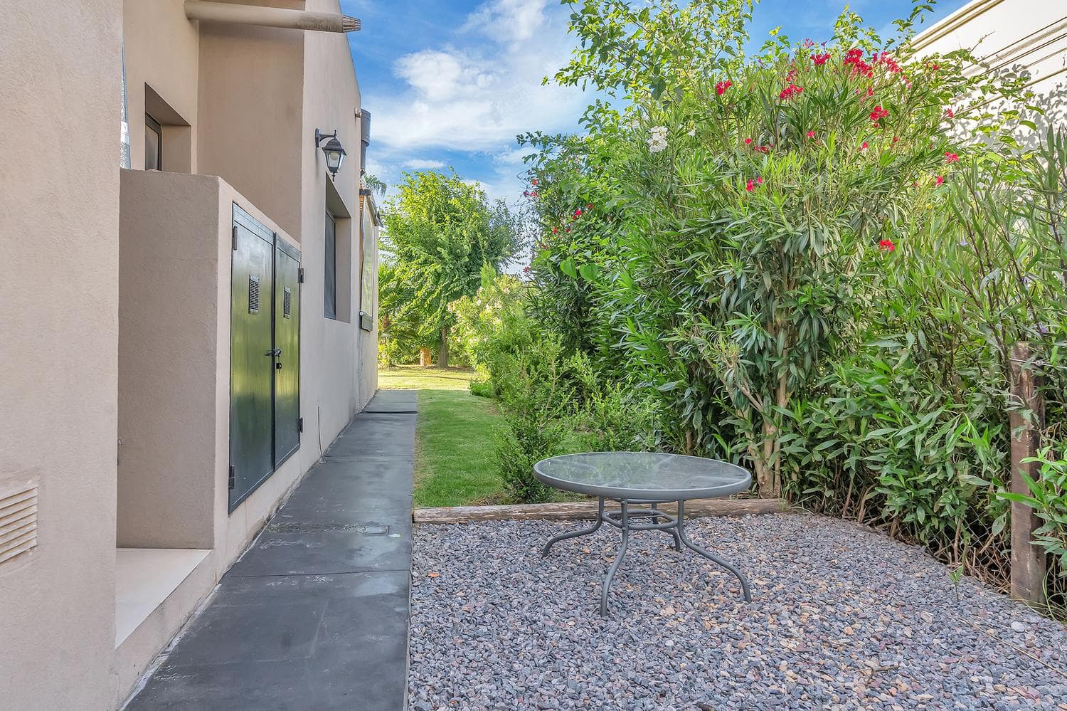 Great Deal!! House for Sale in Manzanares Chico