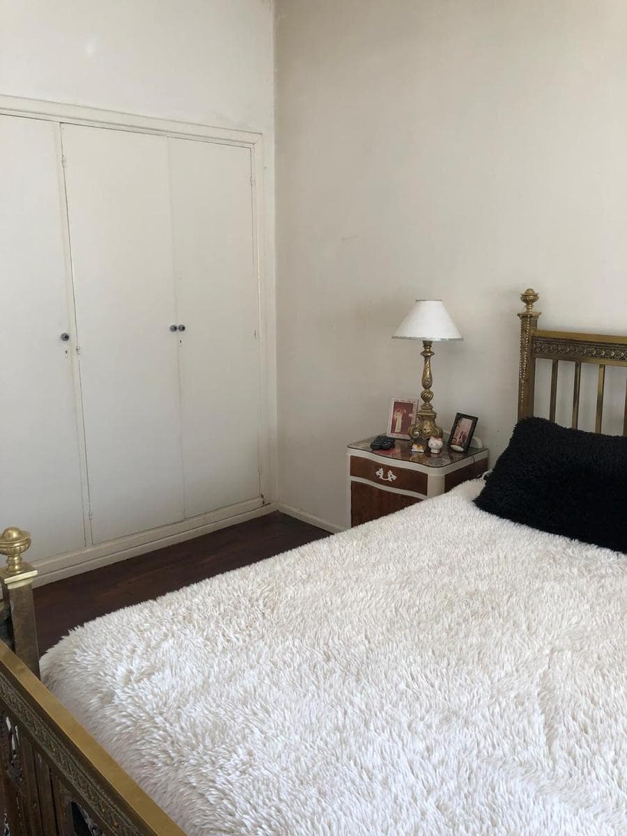 Bright 3-Room Apartment in the Downtown Area