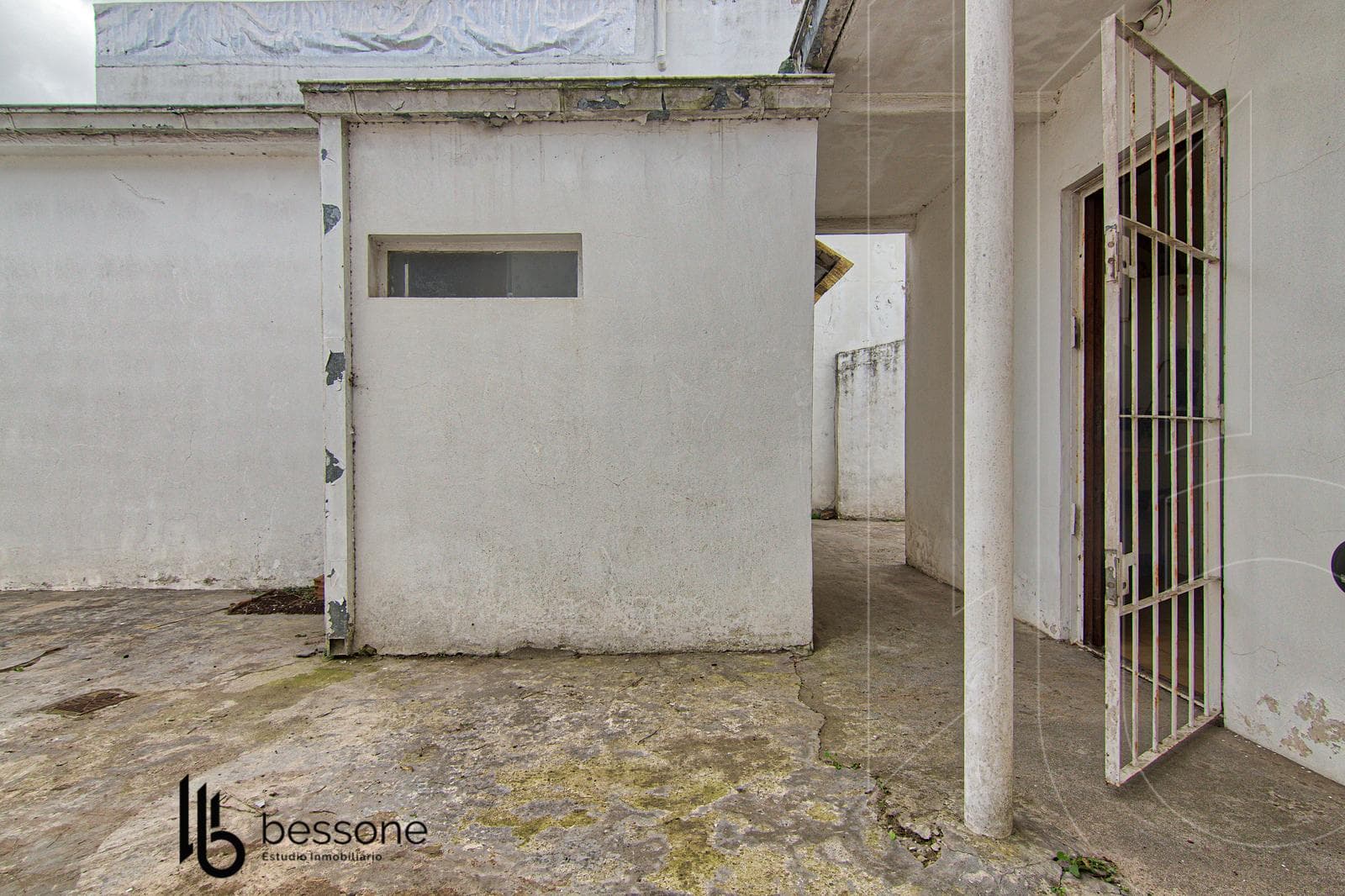 Casa 3 Ambientes Con Garage y Lavadero Zona Gascon y Peru