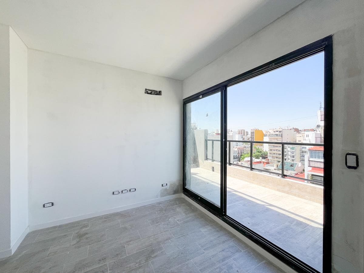Three-room apartment in Almagro for sale