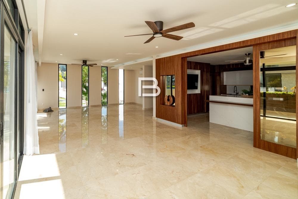 Puerto Cancun House for Sale