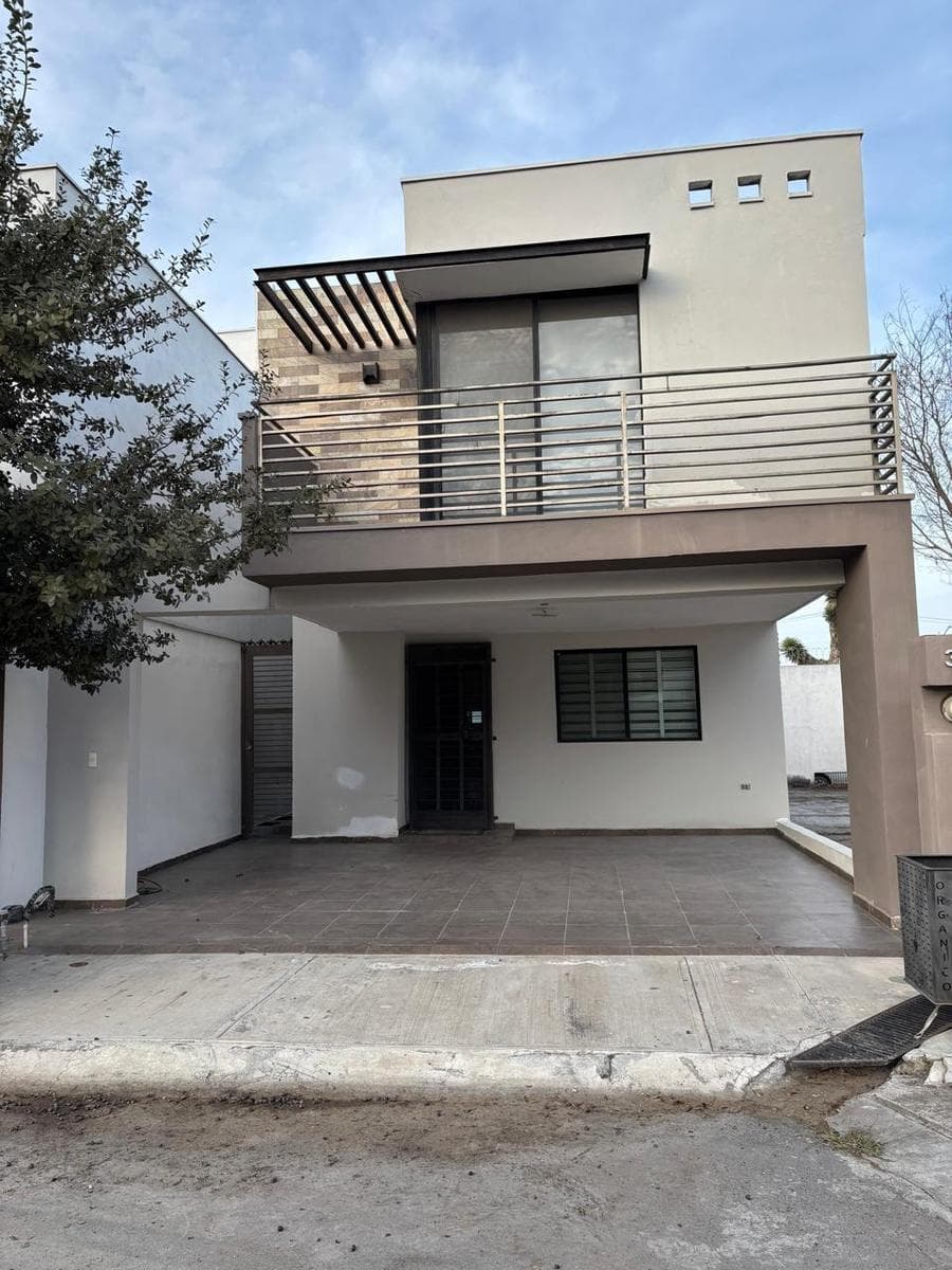 House in Altabrisa, Apodaca, Nuevo León