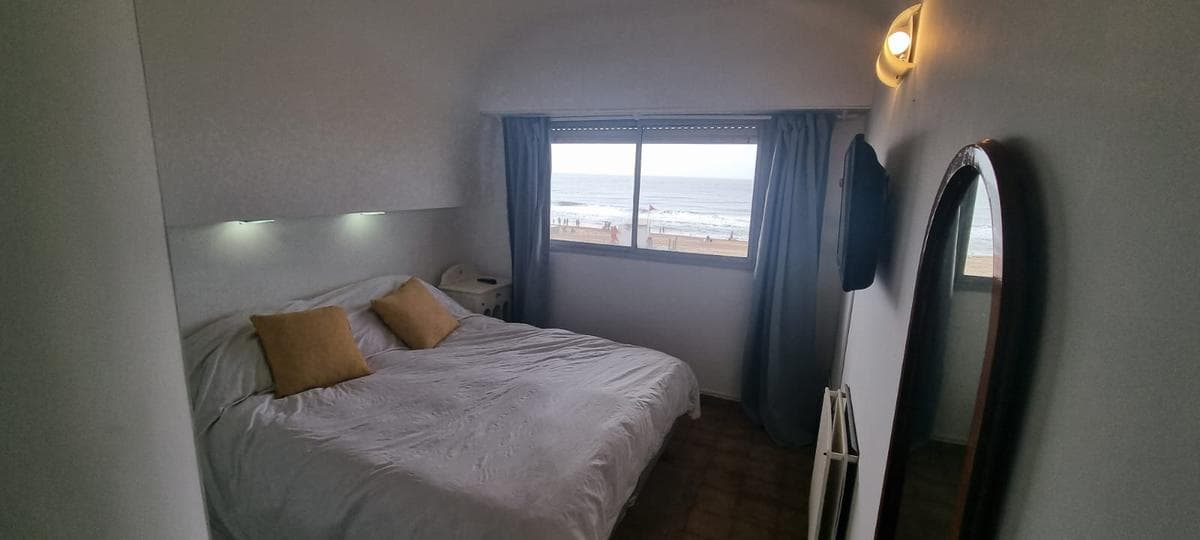 Oceanfront—Bright and Airy! 4 Rooms and a Garage