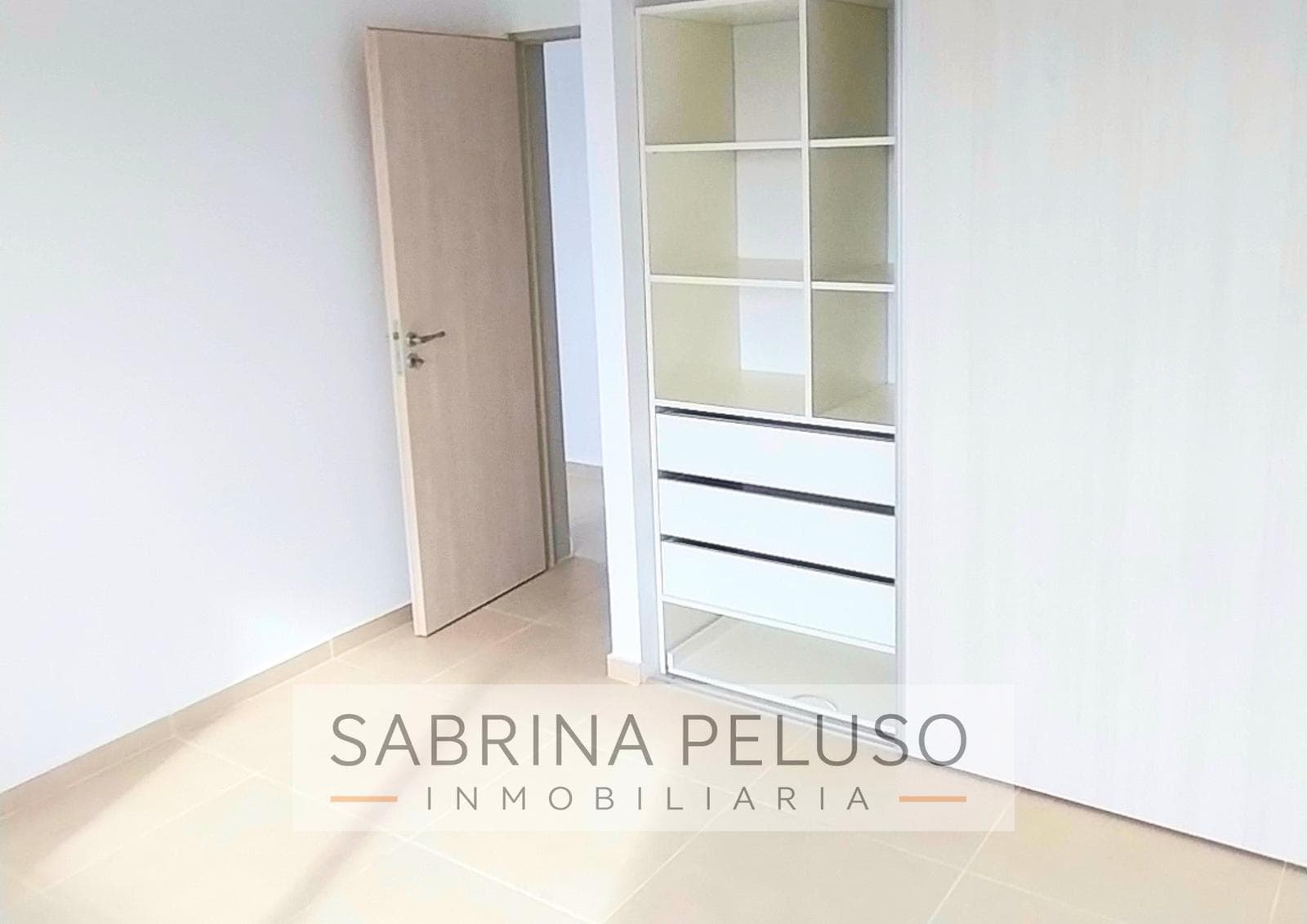 HOUSE FOR SALE in Alvarez del Bosque, MORENO