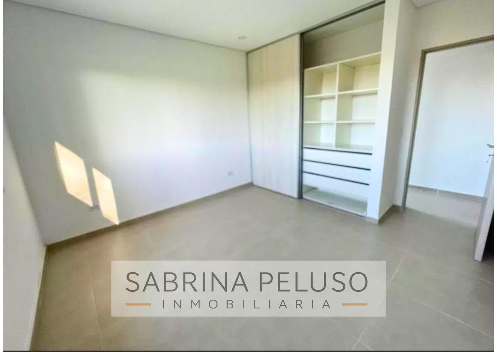 HOUSE FOR SALE in Alvarez del Bosque, MORENO