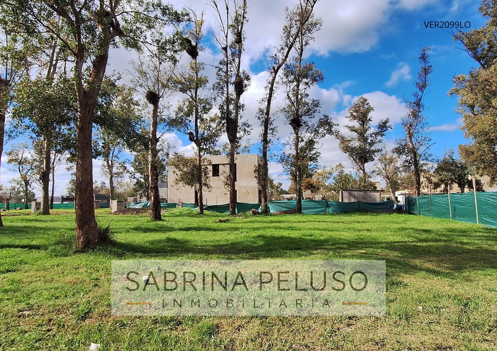HOUSE FOR SALE in Alvarez del Bosque, MORENO