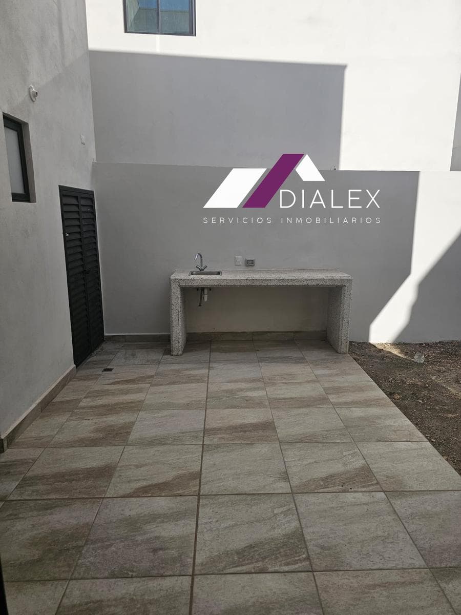 House FOR SALE in the Valle de Cumbres Premier Subdivision - MITRAS PONIENTE - 215 m2, Monterrey