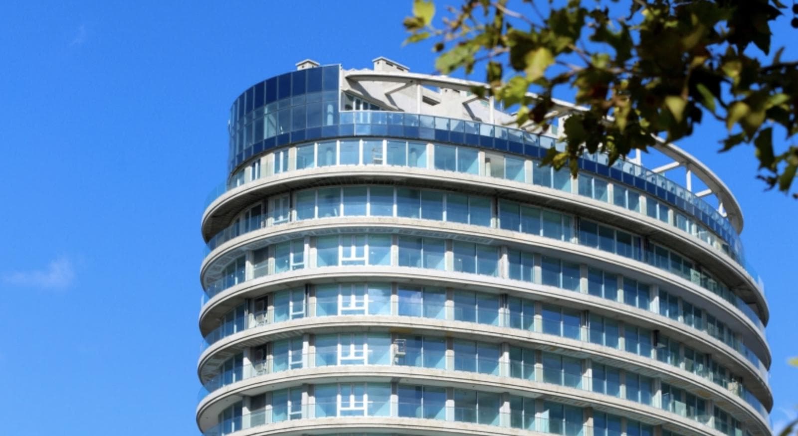 3-ROOM APARTMENT FOR SALE WITH RIVER VIEW IN VICENTE LÓPEZ