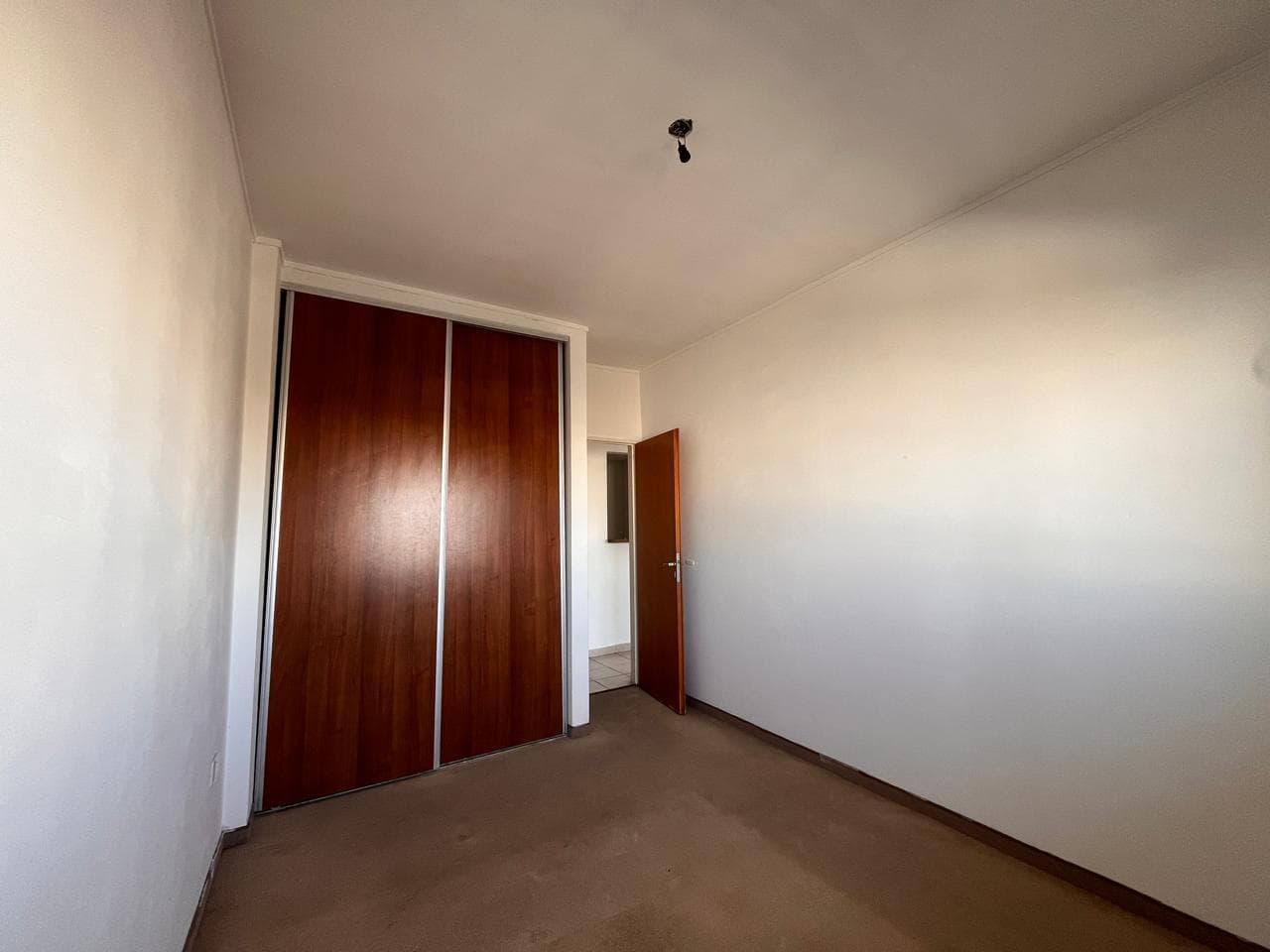 Apartment at 44 22 and 23