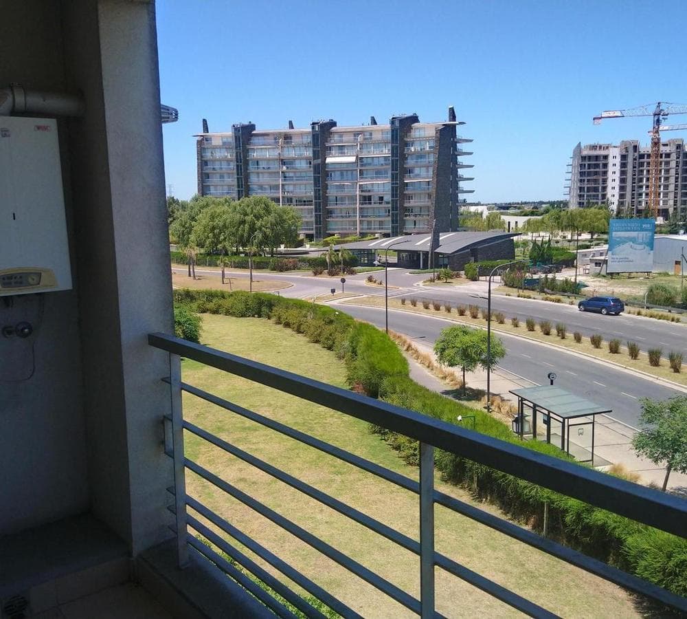 Furnished One-Bedroom Apartment for Short-Term Rent in Sendero, Nordelta, Tigre