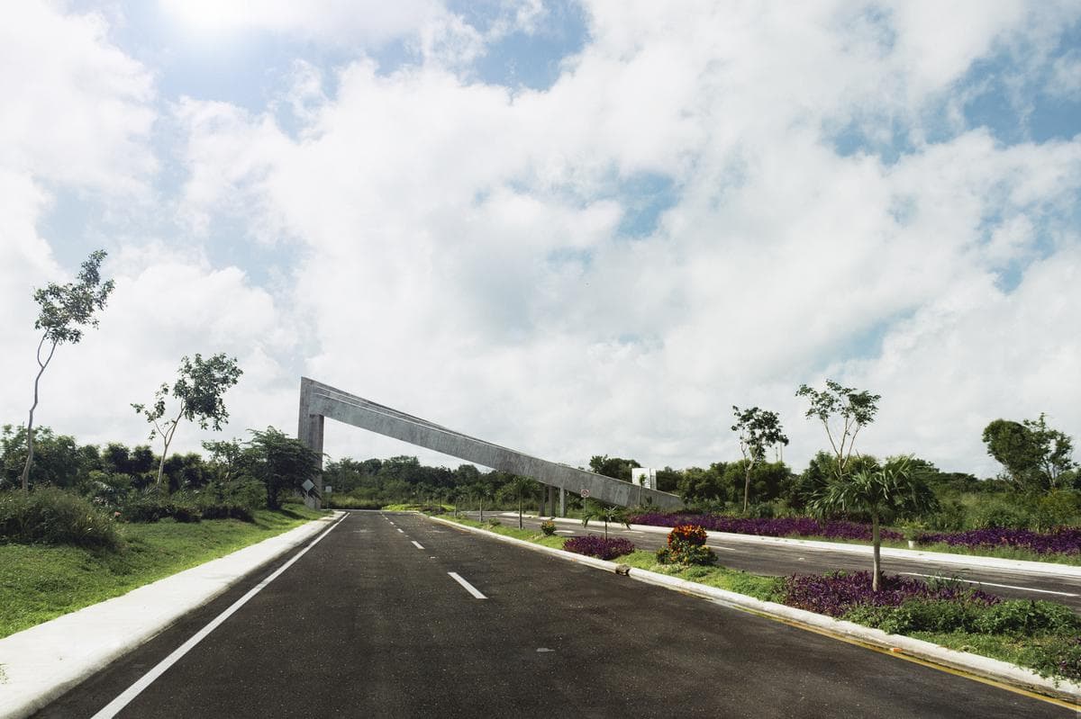 200-square-meter lots on the Conkal–Tekat Highway