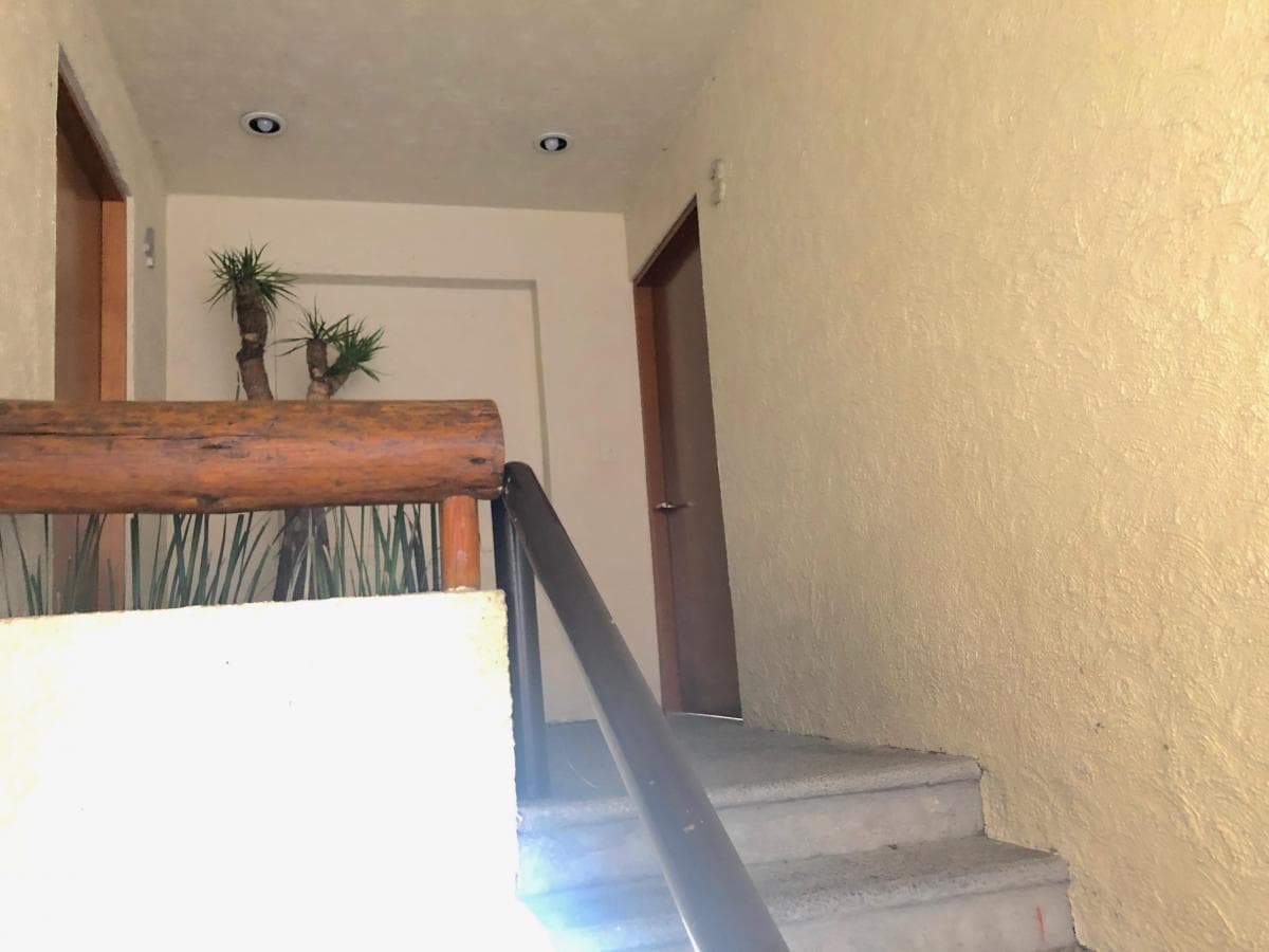 BEAUTIFUL TOWNHOUSE IN THE ARBOLEDA RESIDENCE, SANTA FE