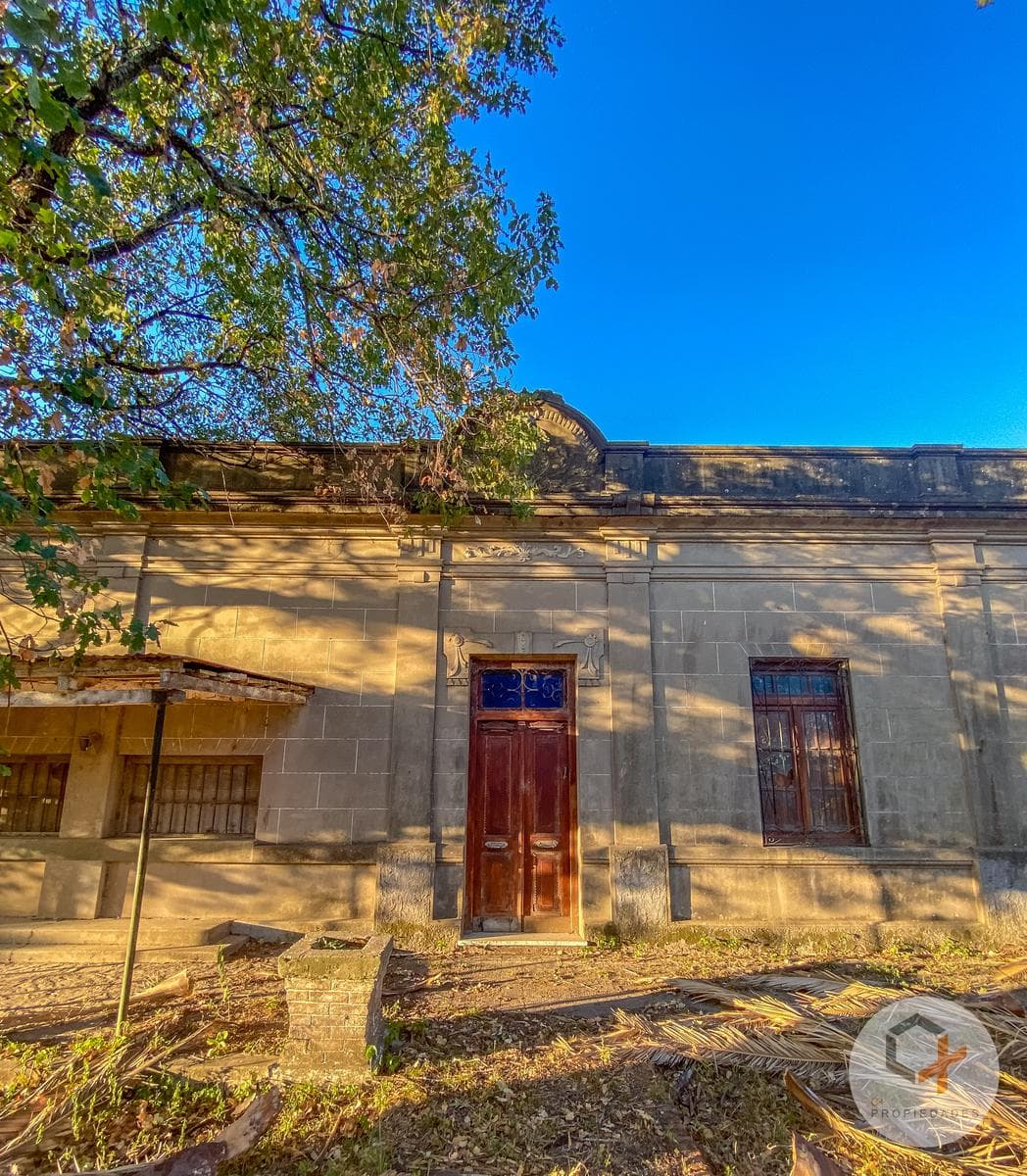 Land Opportunity on Libertador at the Corner of Corrientes. 16 hectares and a country house