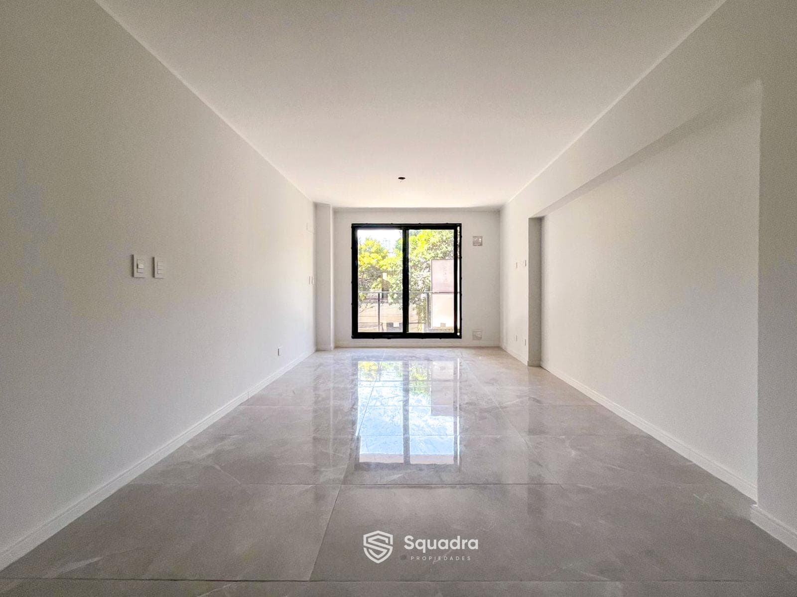 FOR SALE - Apartment - 2 Bedrooms - Balcony and Parking Space - Martin, Rosario