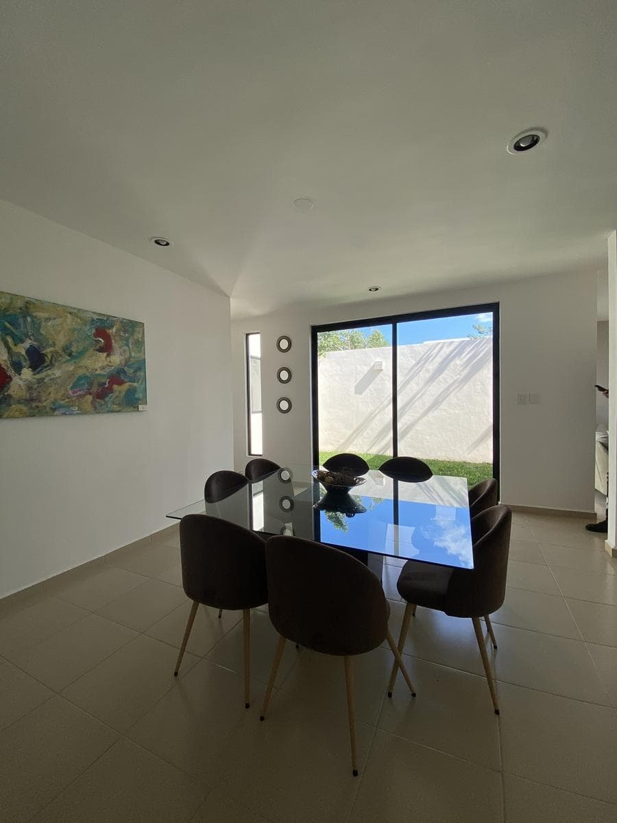 Single-Story Home for Sale in Conkal