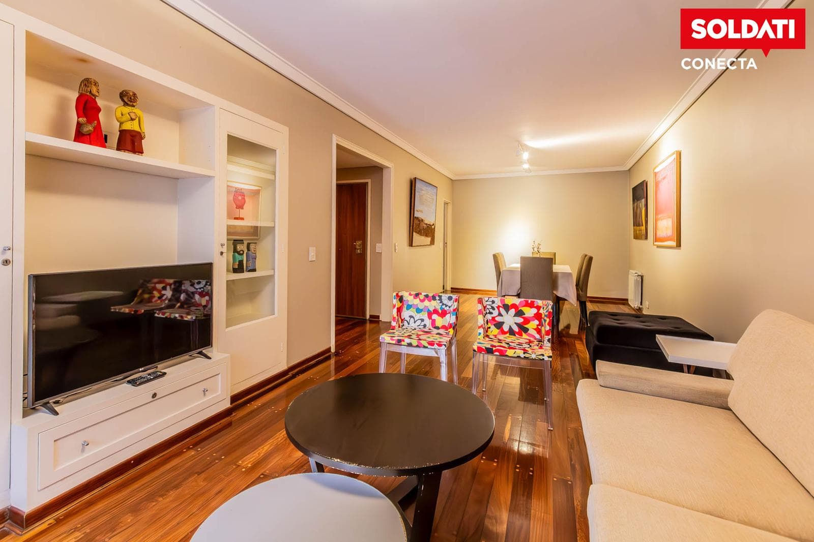 4-Room Apartment with Patio and Grill for Sale