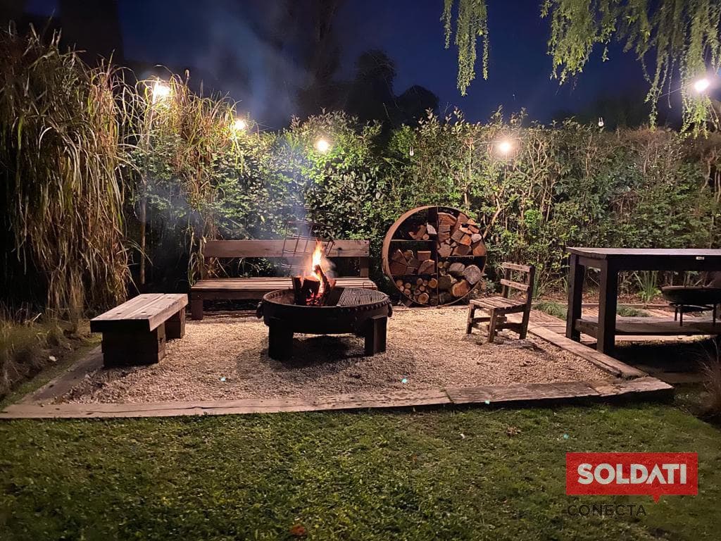 Summer Rental Home in Bella Vista - January