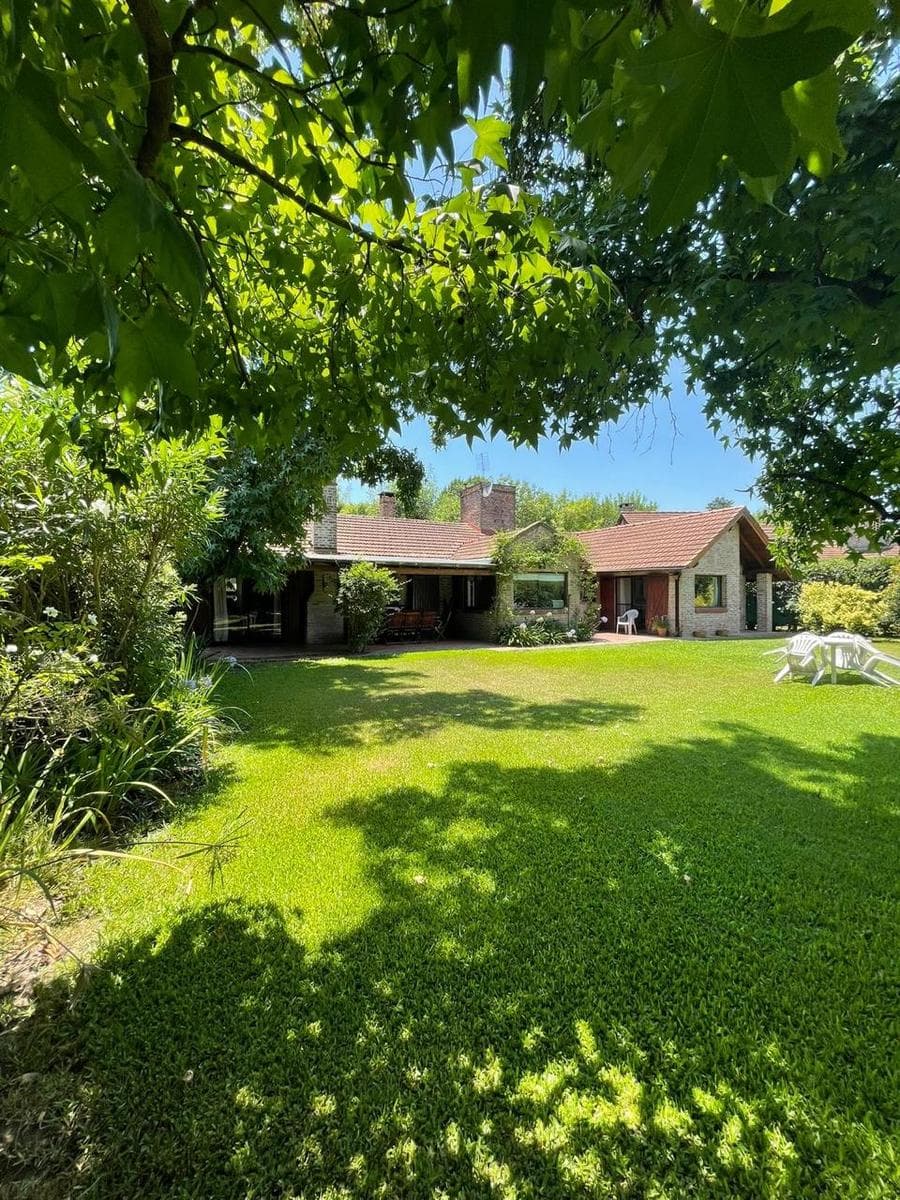 House for Sale - Praderas de San Ignacio Gated Community - Muñiz