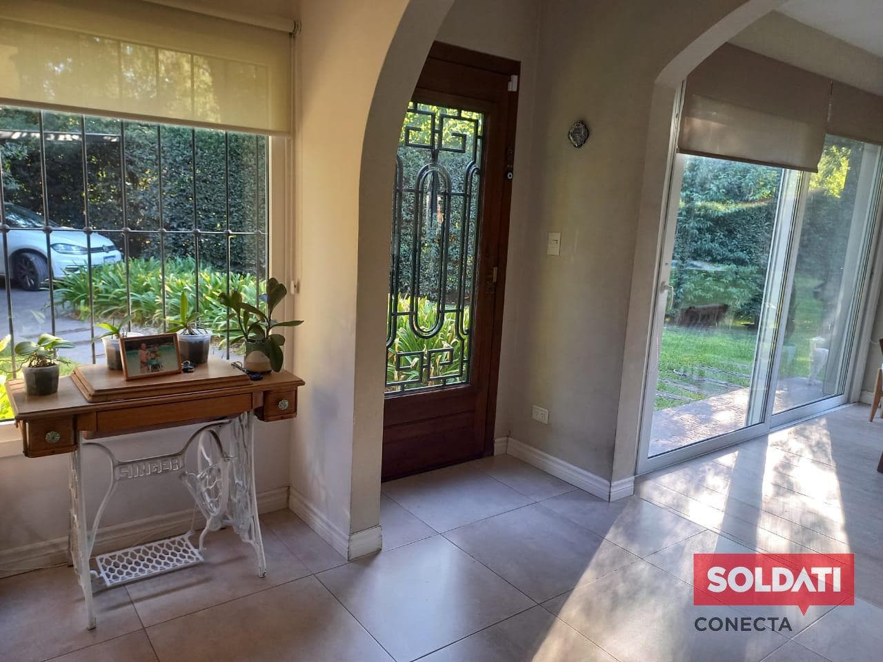House in Parque Leloir - For Sale