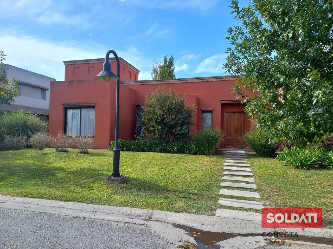 Summer Rental Home in Bella Vista - October, November, January - Gated Community