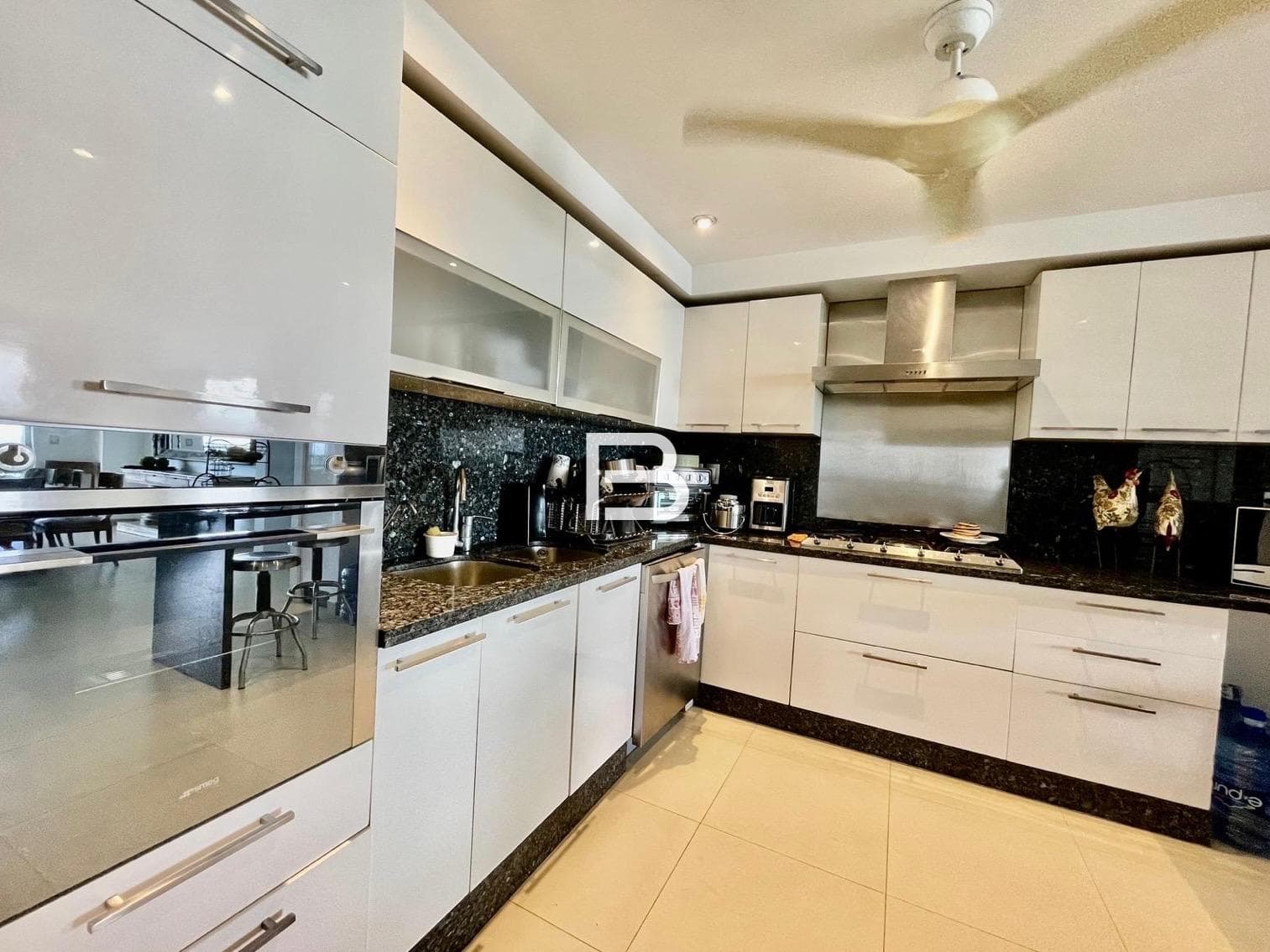 Apartment for Rent in the Hotel Zone