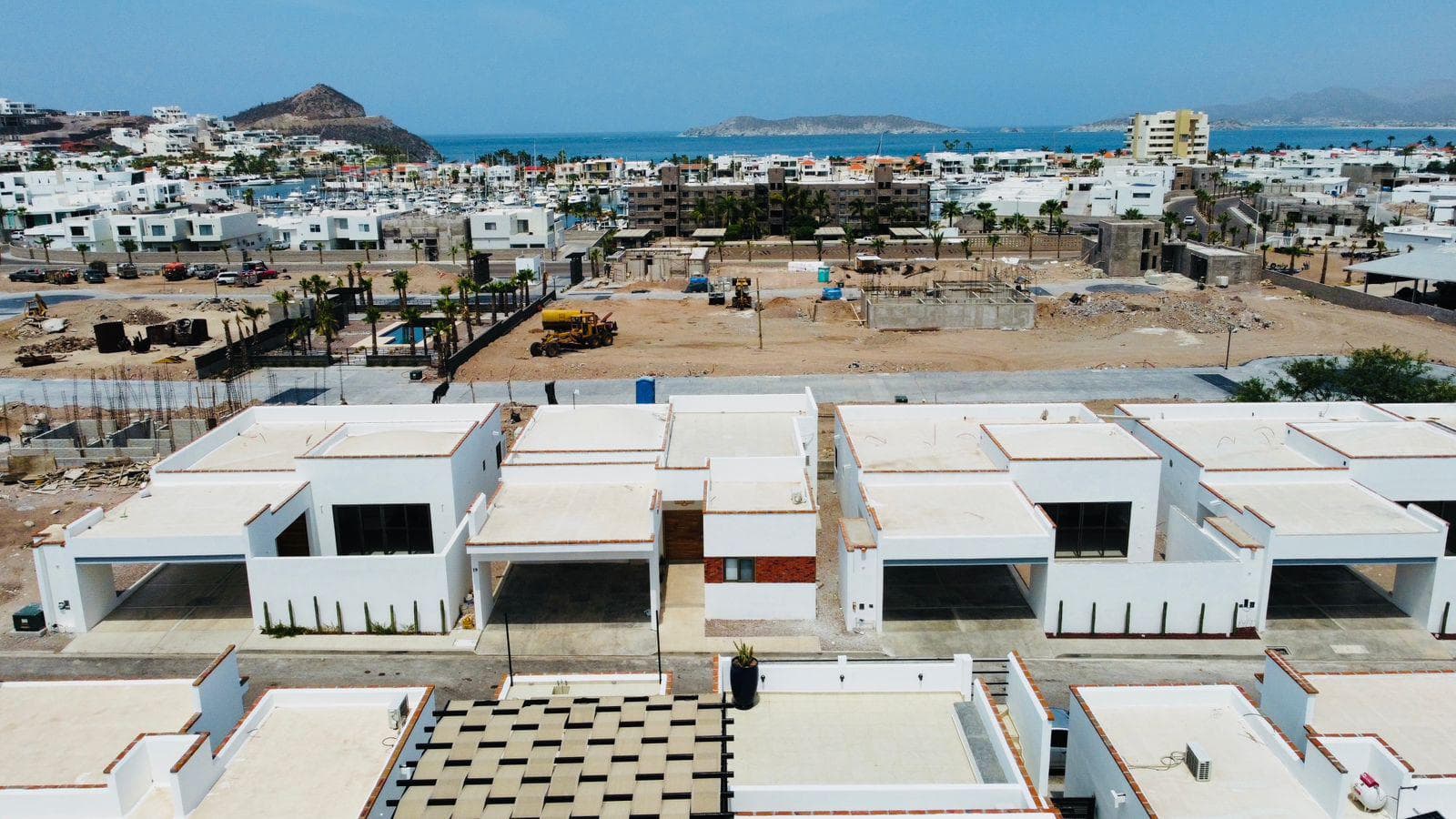 New beach house in Mirador San Carlos, Sonora
