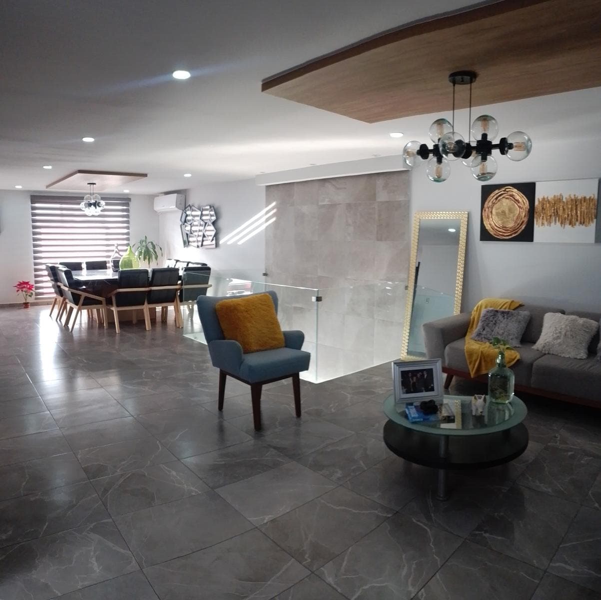 Casa en condominio venta en El Condado con Alberca
