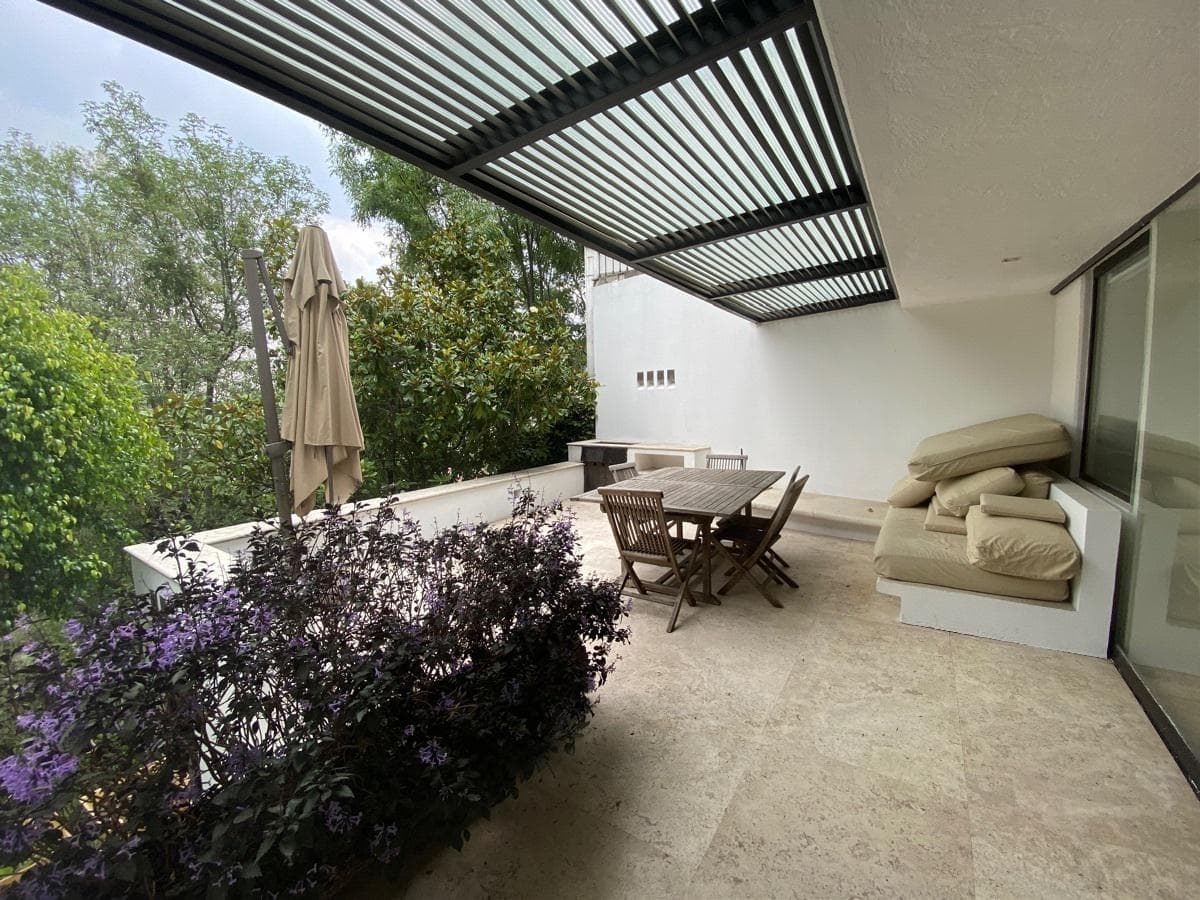 House in Lomas de Bezares