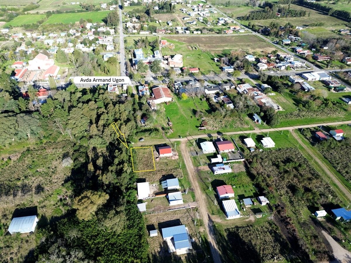 Public Street - Valdense Neighborhood