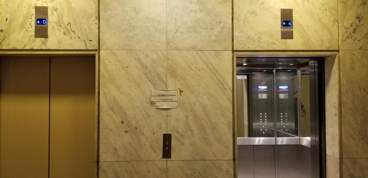 50 M² OFFICE FOR SALE WITH GARAGE - MICROCENTRO - FLORIDA AND LAVALLE