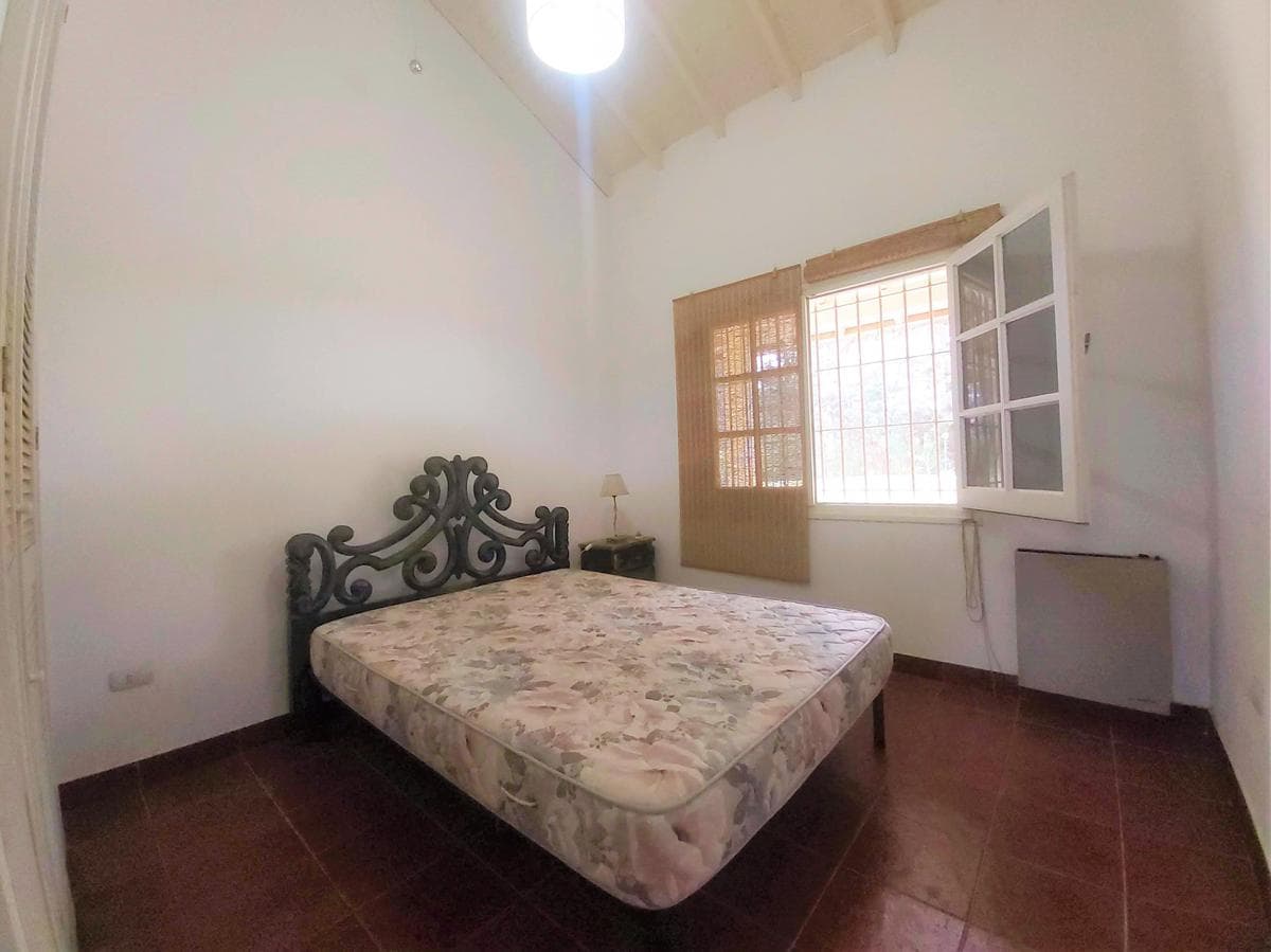 Beautiful property with a 3,000 m2 lot in the Parque Exaltación neighborhood