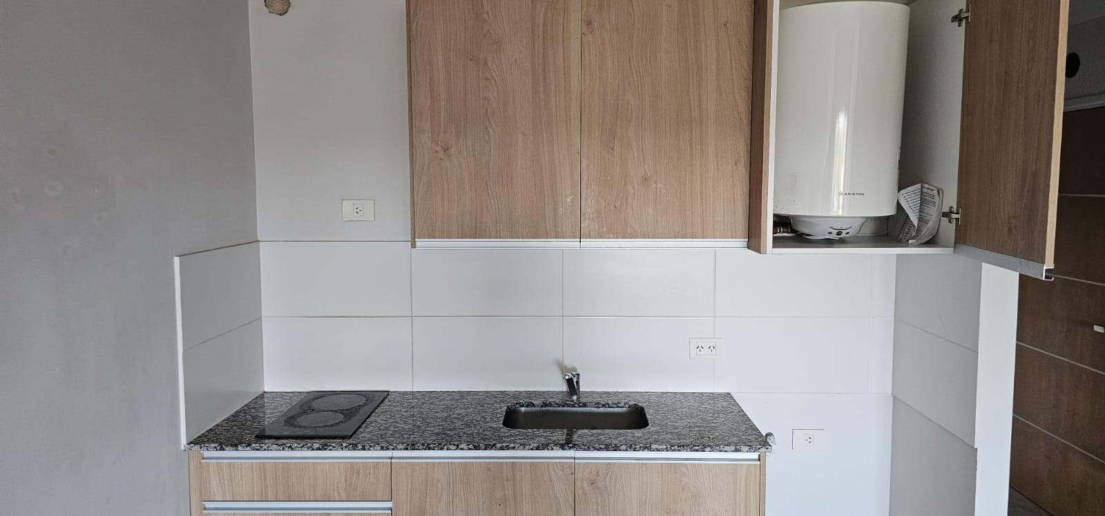 Studio Apartment for Rent in Radio Urbano